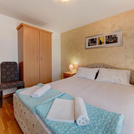 Disney Apartments Budva Exterior foto